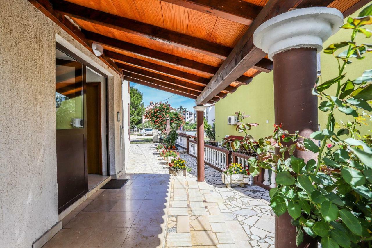 Medulin Riviera Apartments Goran Εξωτερικό φωτογραφία